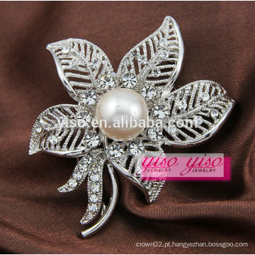 Broche de casamento em flor de cristal